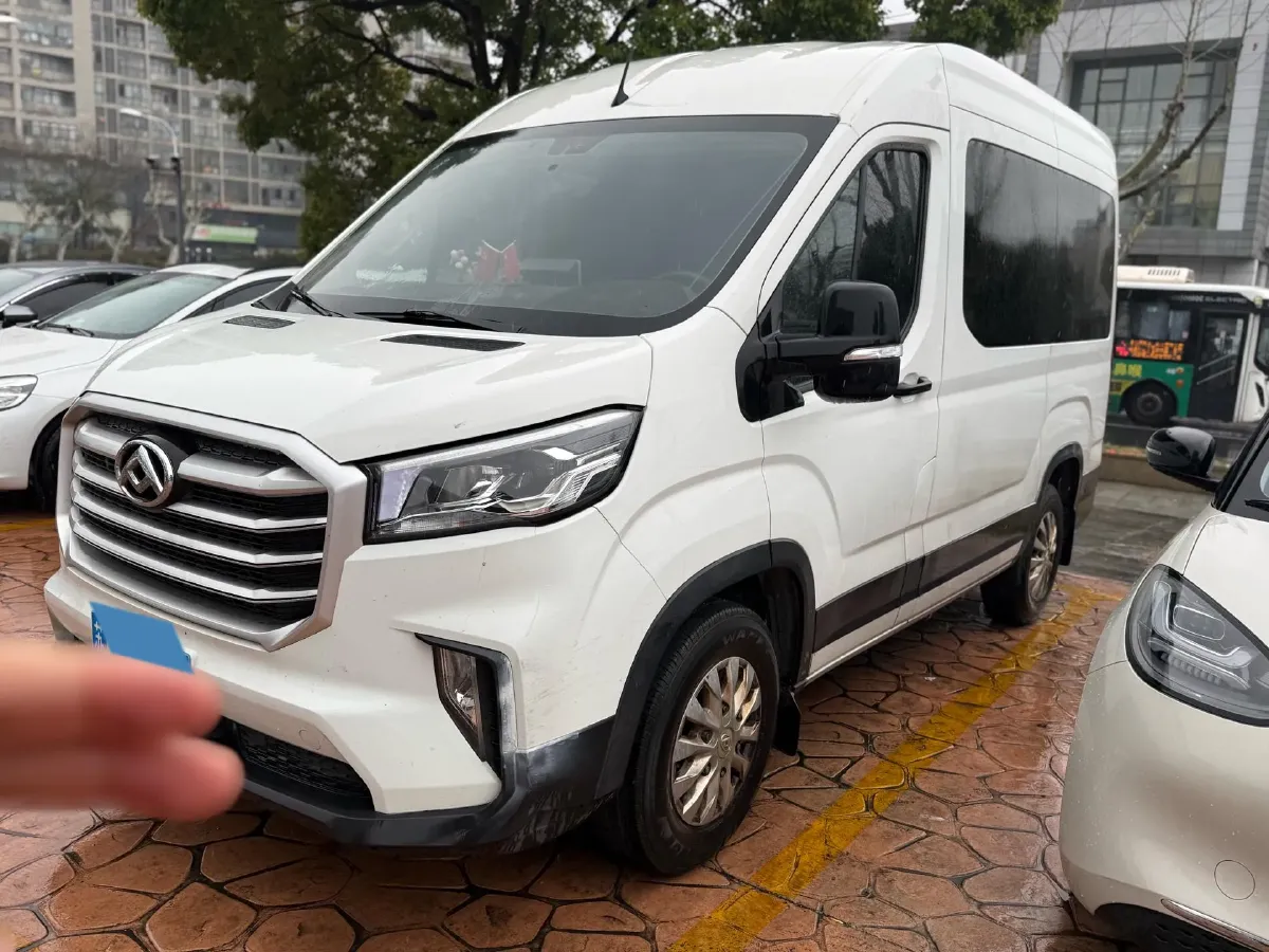 2022 MAXUS XinTu V90 2.0T 150HP L4 6MT,autocango,china used car exporter,china ev exporter,chinese used car exporter,chinese used ev exporter