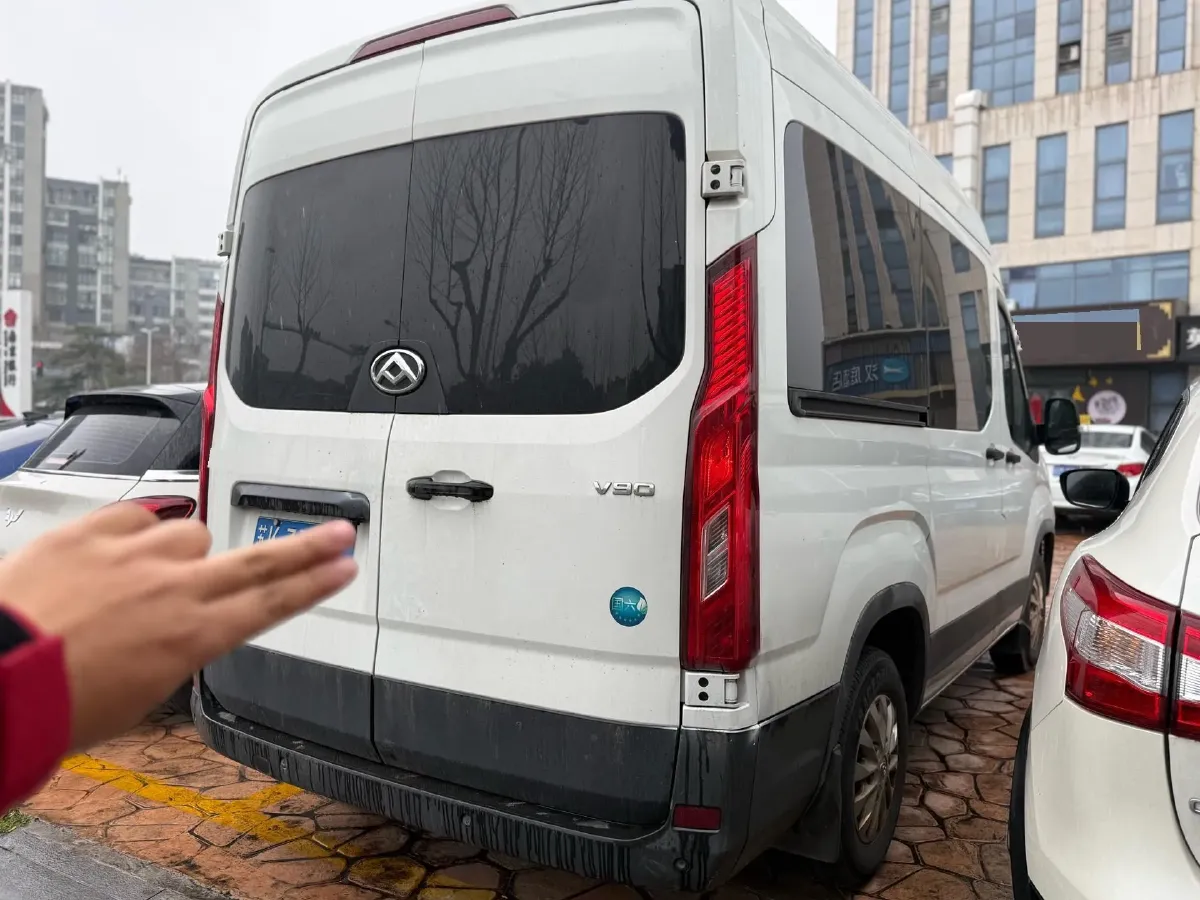 2022 MAXUS XinTu V90 2.0T 150HP L4 6MT,autocango,china used car exporter,china ev exporter,chinese used car exporter,chinese used ev exporter