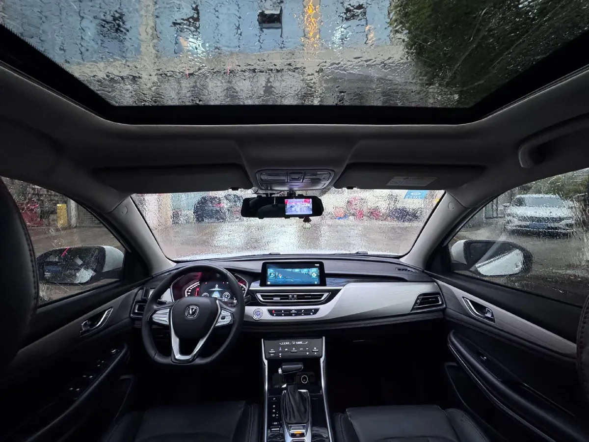 2020 ChangAn CS75 1.5T 178HP L4 7DCT,autocango,china used car exporter,china ev exporter,chinese used car exporter,chinese used ev exporter