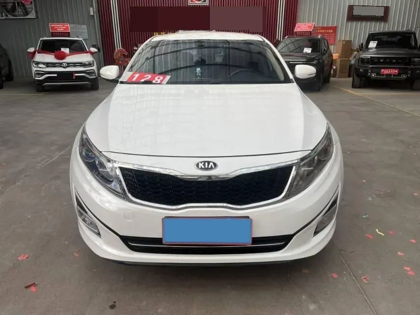 2015 Kia K5 2.0L 162HP L4 6AT,autocango,china used car exporter,china ev exporter,chinese used car exporter,chinese used ev exporter