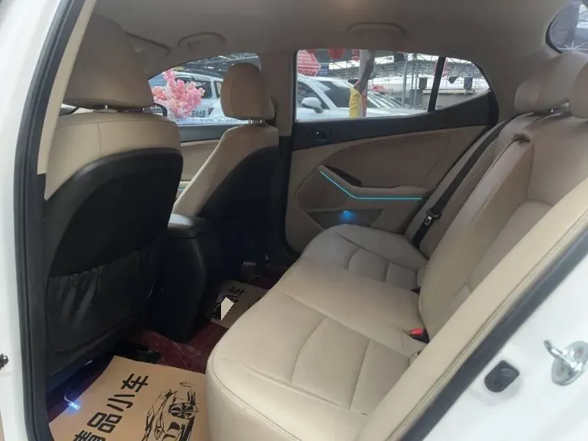 2015 Kia K5 2.0L 162HP L4 6AT,autocango,china used car exporter,china ev exporter,chinese used car exporter,chinese used ev exporter