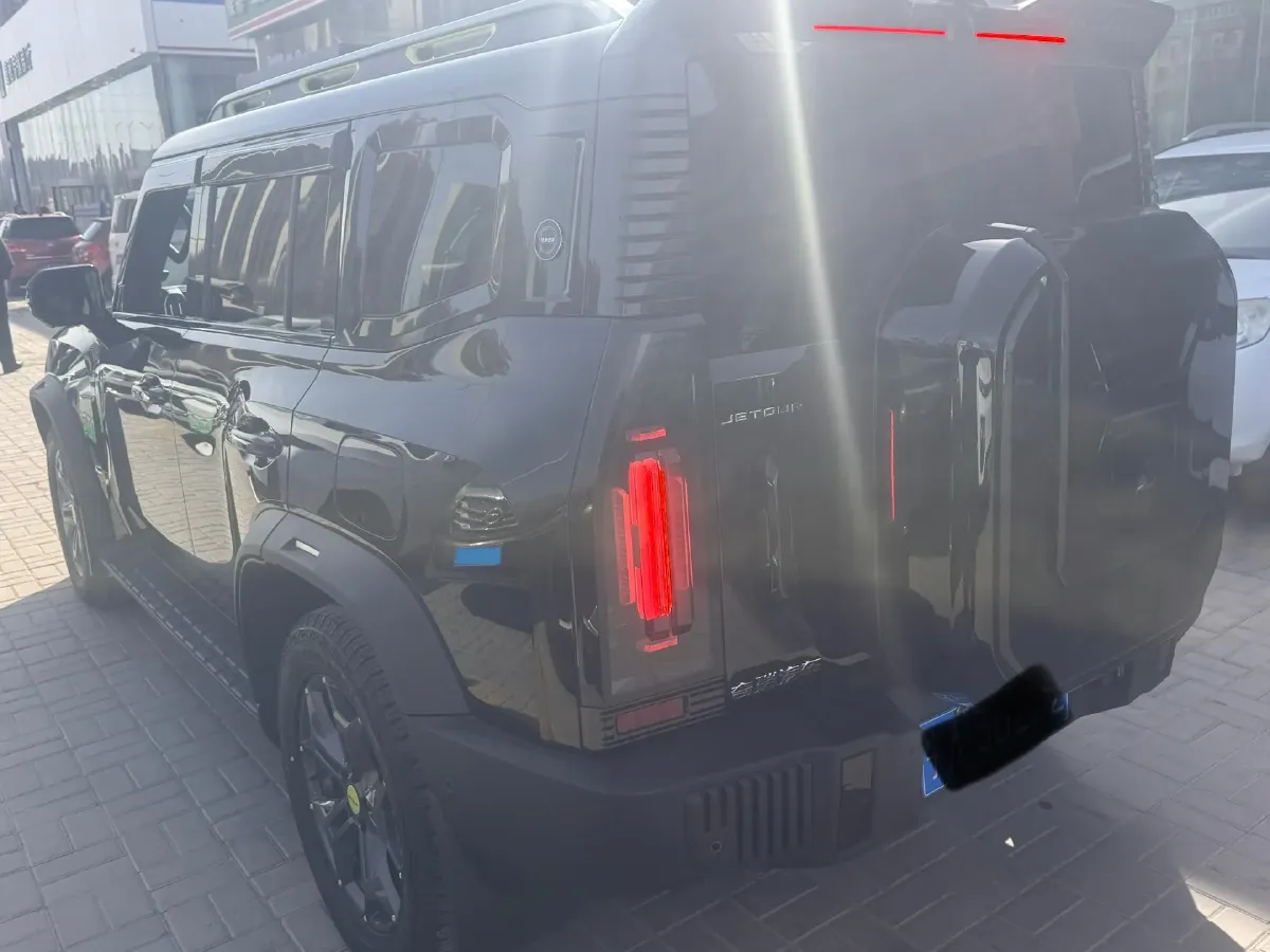 2023 Jetour Traveller 2.0T 254HP L4 7DCT,autocango,china used car exporter,china ev exporter,chinese used car exporter,chinese used ev exporter