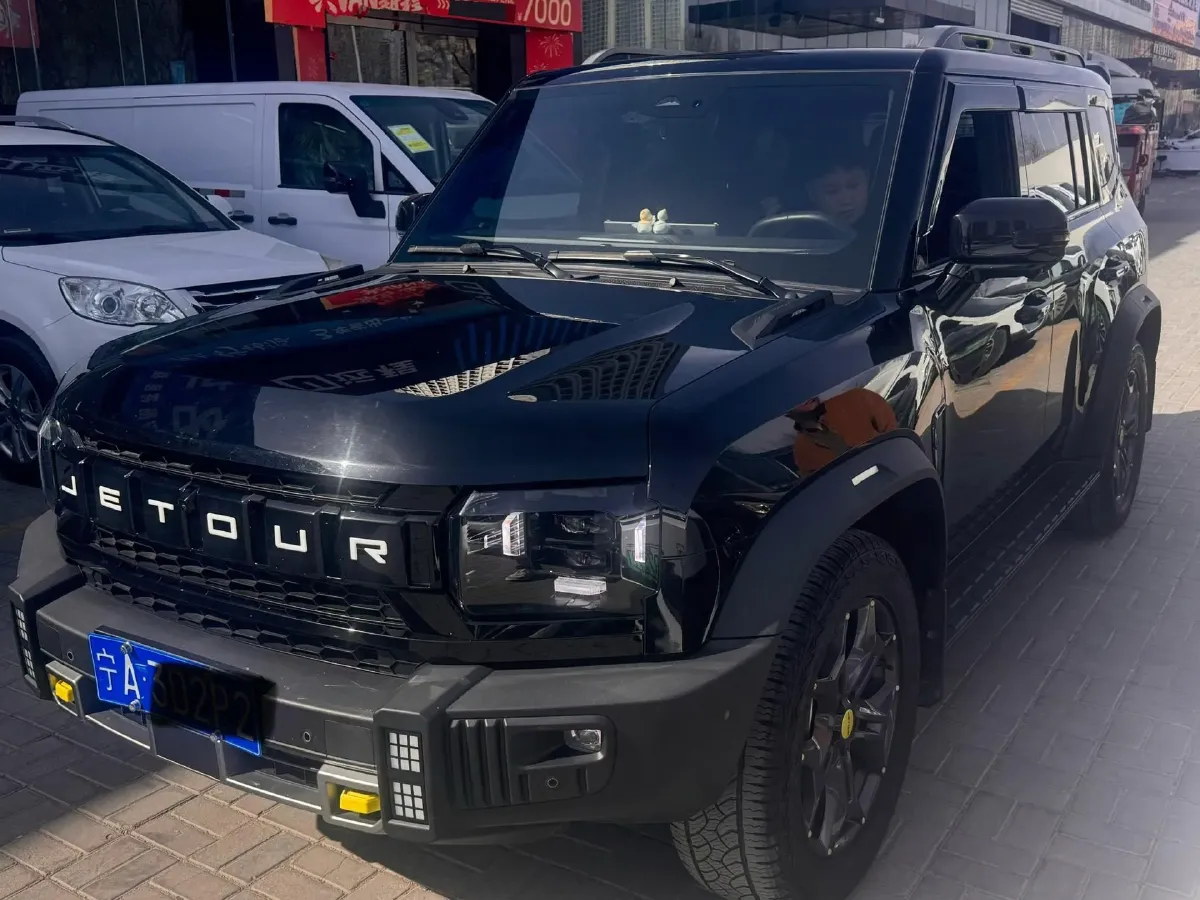 2023 Jetour Traveller 2.0T 254HP L4 7DCT,autocango,china used car exporter,china ev exporter,chinese used car exporter,chinese used ev exporter