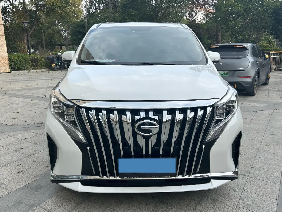2021 GAC Trumpchi M8 2.0T 252HP L4 8AT,autocango,china used car exporter,china ev exporter,chinese used car exporter,chinese used ev exporter