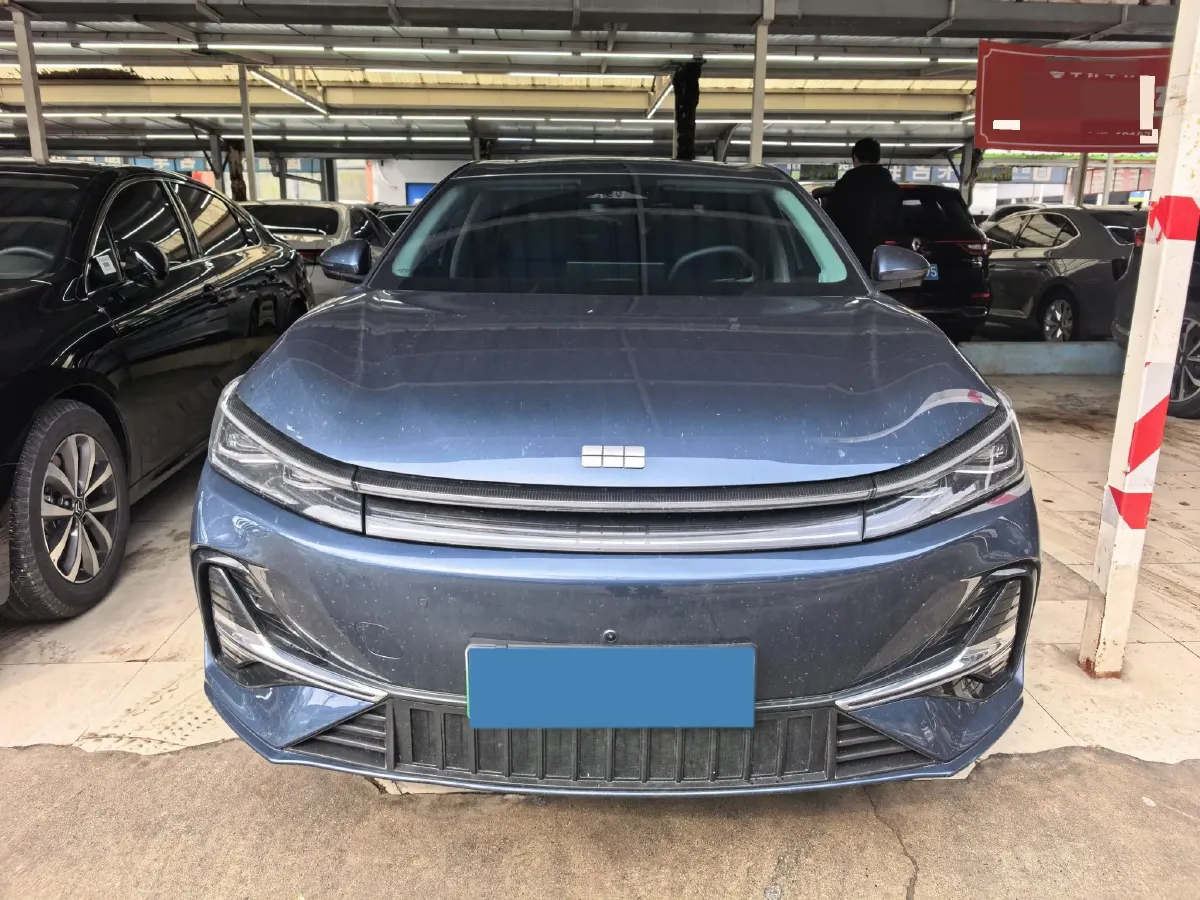 2025 Geely Galaxy A7 1.5L 112HP L4 1DHT PHEV,autocango,china used car exporter,china ev exporter,chinese used car exporter,chinese used ev exporter