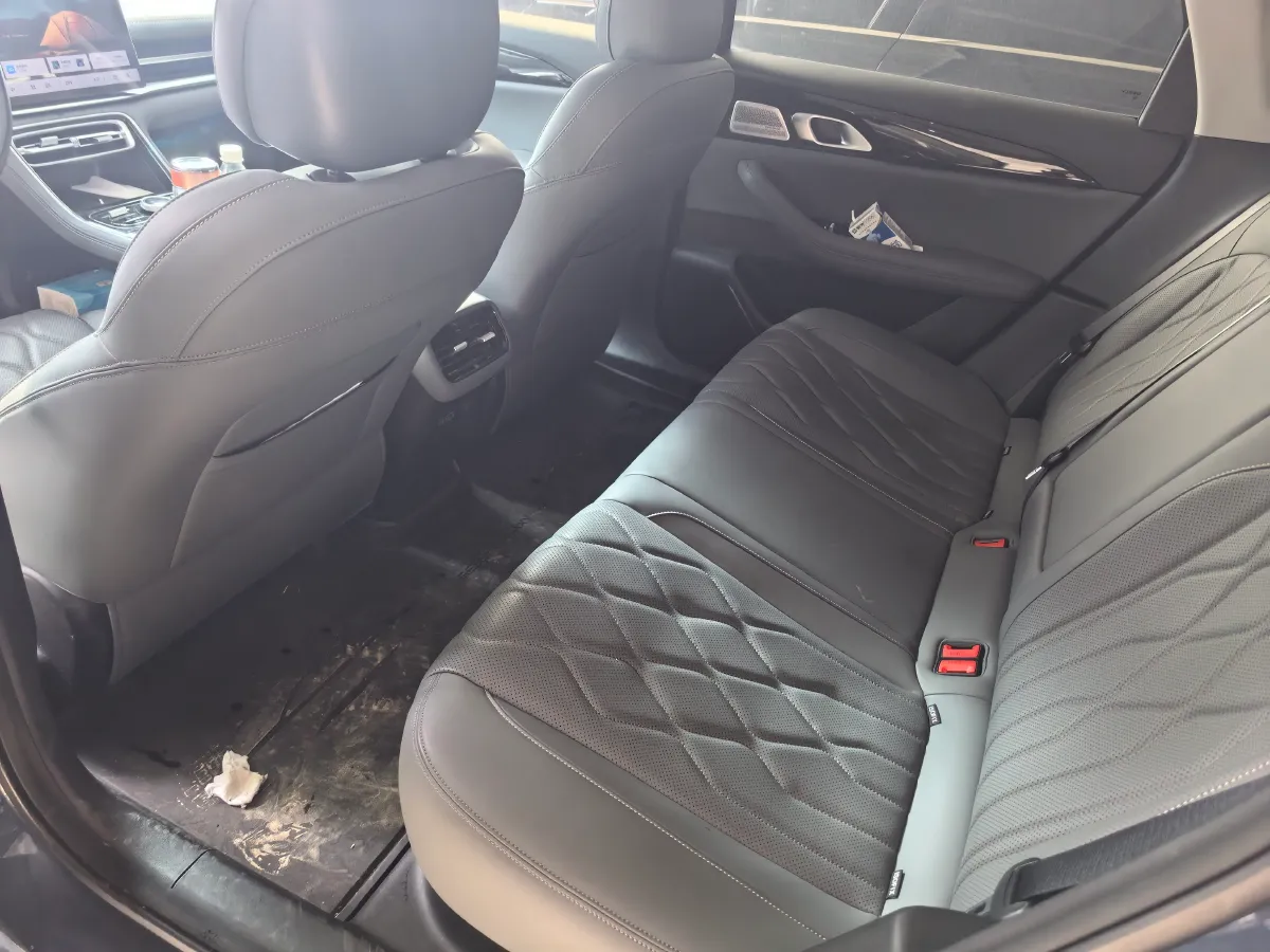 2025 Geely Galaxy A7 1.5L 112HP L4 1DHT PHEV,autocango,china used car exporter,china ev exporter,chinese used car exporter,chinese used ev exporter