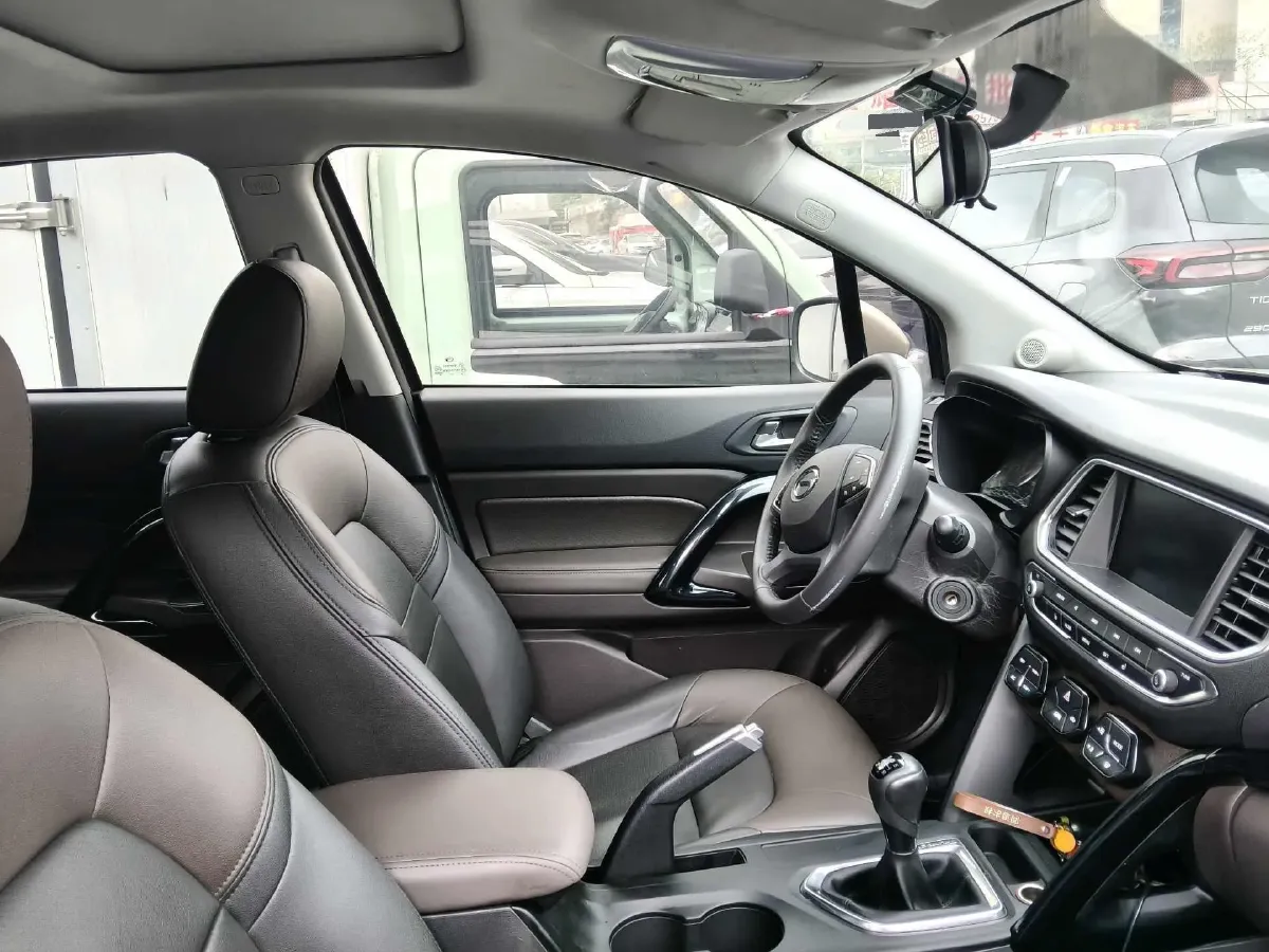 2017 GAC Trumpchi GS4 1.5T 152HP L4 5MT,autocango,china used car exporter,china ev exporter,chinese used car exporter,chinese used ev exporter