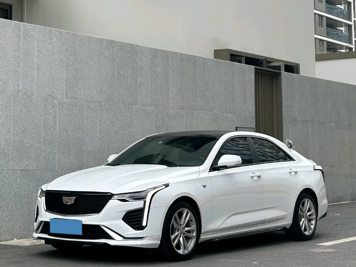 2022 Cadillac CT4 2.0T 237HP L4 8AT,autocango,china used car exporter,china ev exporter,chinese used car exporter,chinese used ev exporter