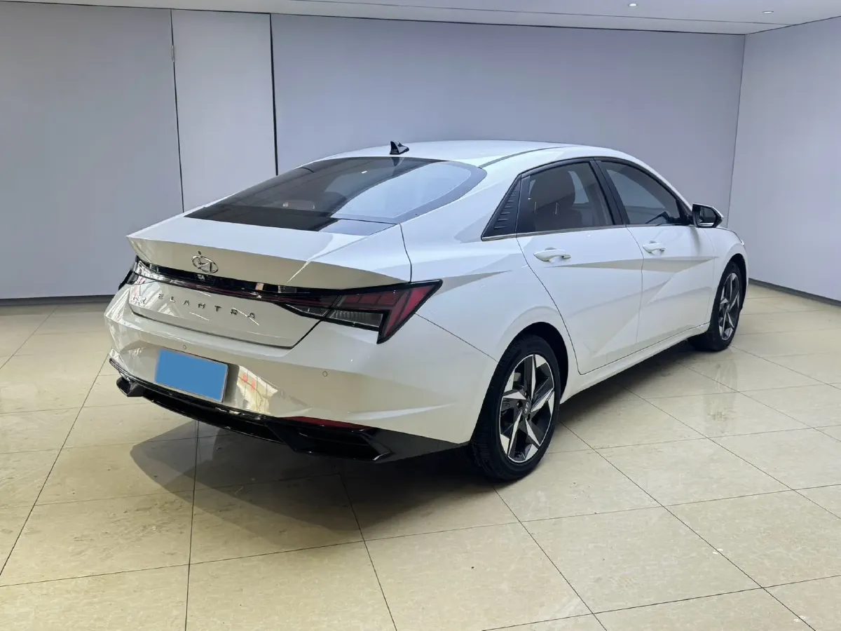 2021 Hyundai Elantra 1.5L 115HP L4 CVT,autocango,china used car exporter,china ev exporter,chinese used car exporter,chinese used ev exporter
