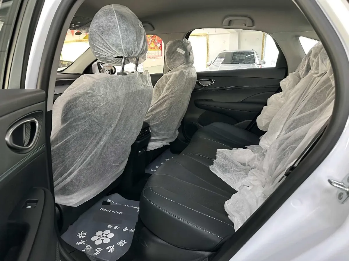 2026 BYD Seal05 DM-i 1.5L 101HP L4 E-CVT PHEV,autocango,china used car exporter,china ev exporter,chinese used car exporter,chinese used ev exporter