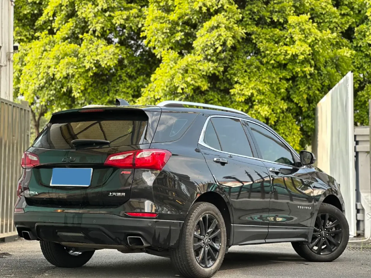 2018 Chevrolet Equinox 2.0T 260HP L4 9AT,autocango,china used car exporter,china ev exporter,chinese used car exporter,chinese used ev exporter