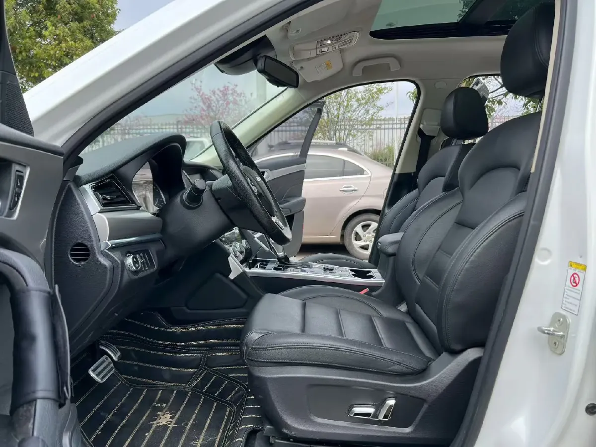 2017 Haval H7 2.0T 231HP L4 6DCT,autocango,china used car exporter,china ev exporter,chinese used car exporter,chinese used ev exporter