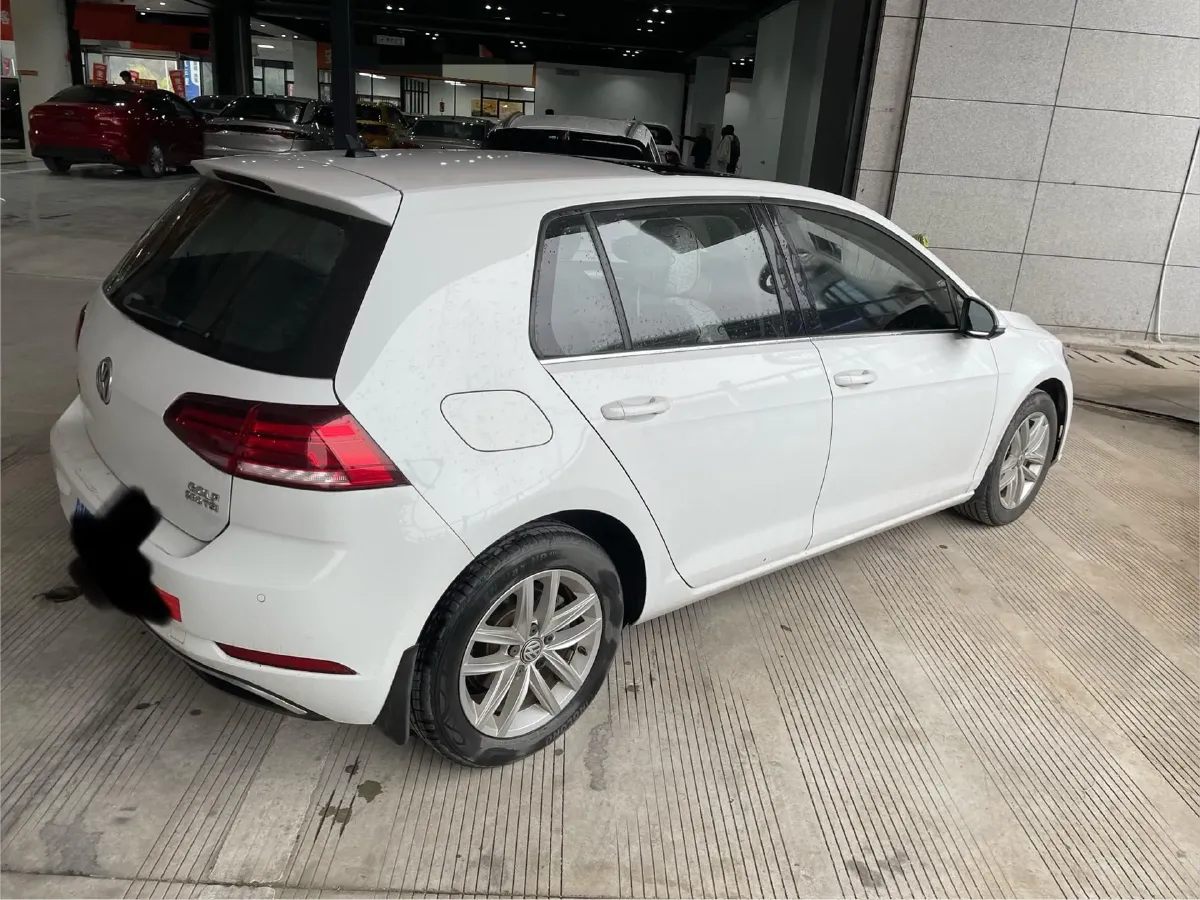 2019 Brilliance Auto V7 1.8T 231HP L4 7DCT,autocango,china used car exporter,china ev exporter,chinese used car exporter,chinese used ev exporter