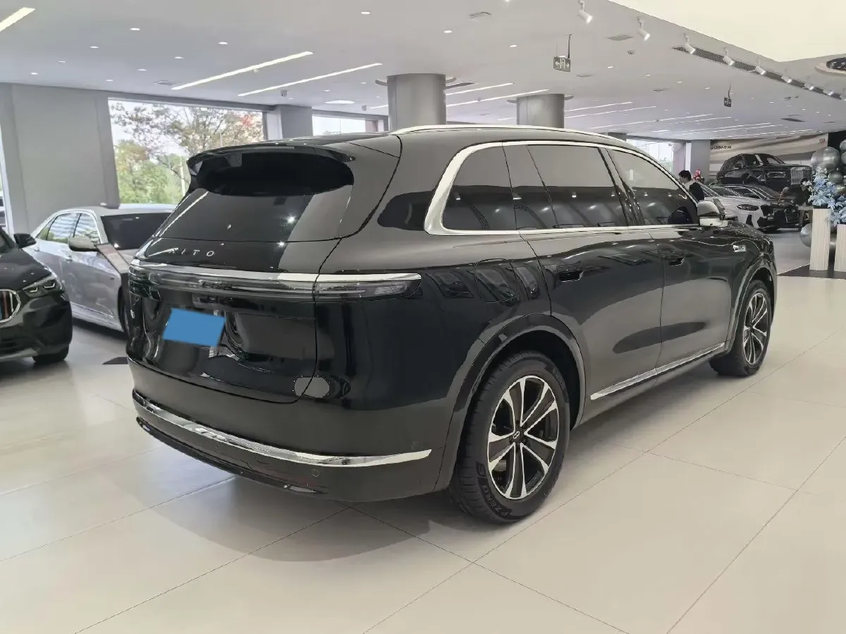 2026 AITO AITO M7 REEV 160HP REEV,autocango,china used car exporter,china ev exporter,chinese used car exporter,chinese used ev exporter