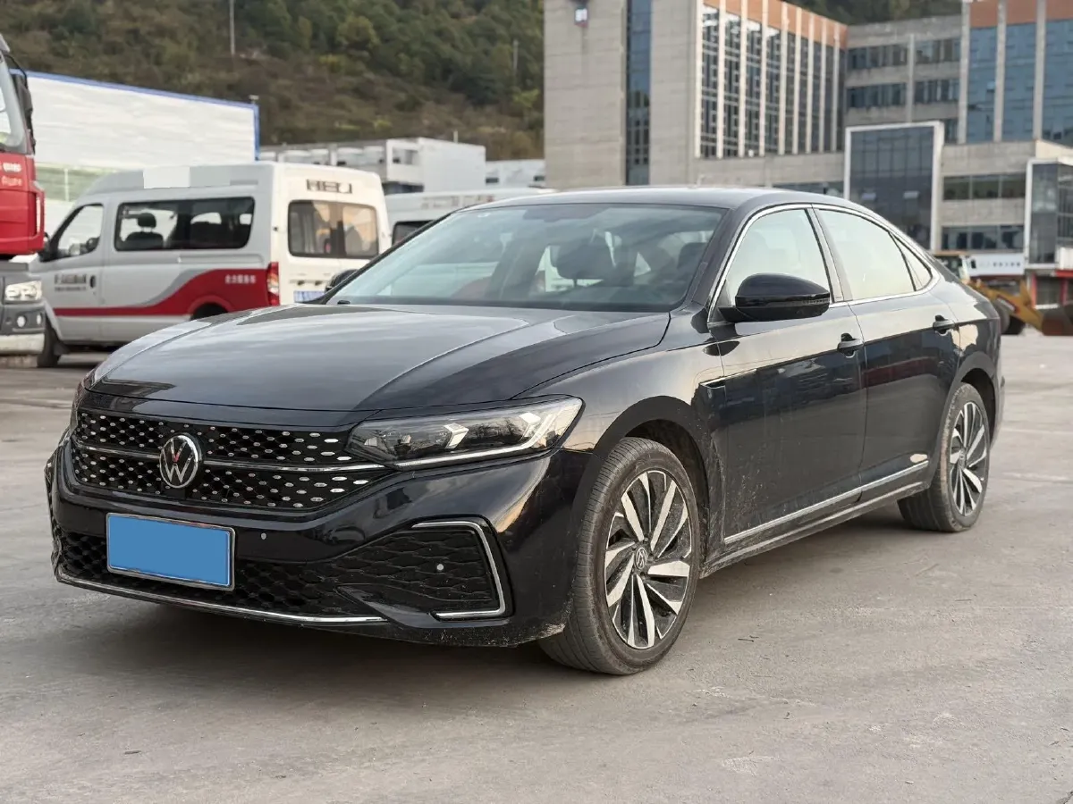 2022 Skoda Kodiak GT 2.0T 186HP L4 7DCT,autocango,china used car exporter,china ev exporter,chinese used car exporter,chinese used ev exporter