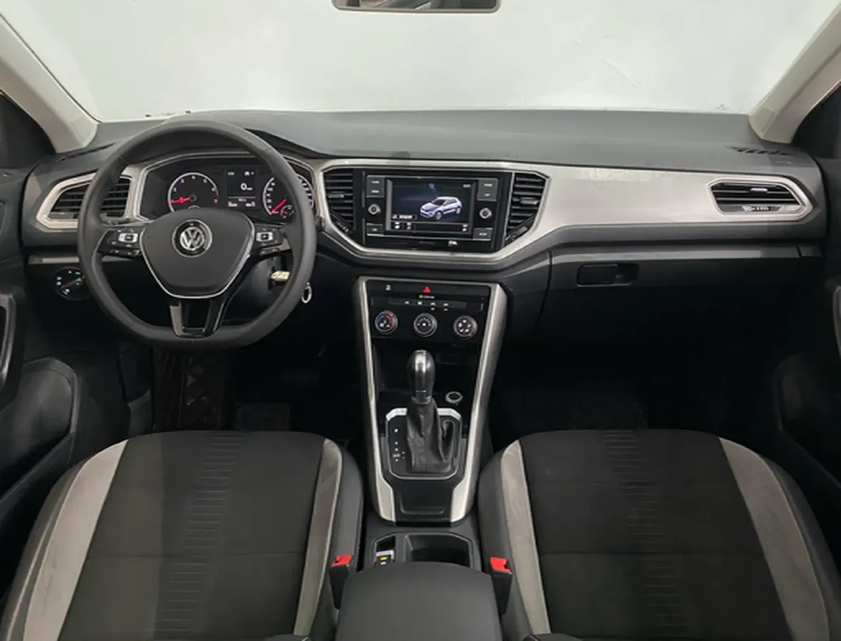 2019 Volkswagen T-Roc 1.4T 131HP L4 7DCT,autocango,china used car exporter,china ev exporter,chinese used car exporter,chinese used ev exporter