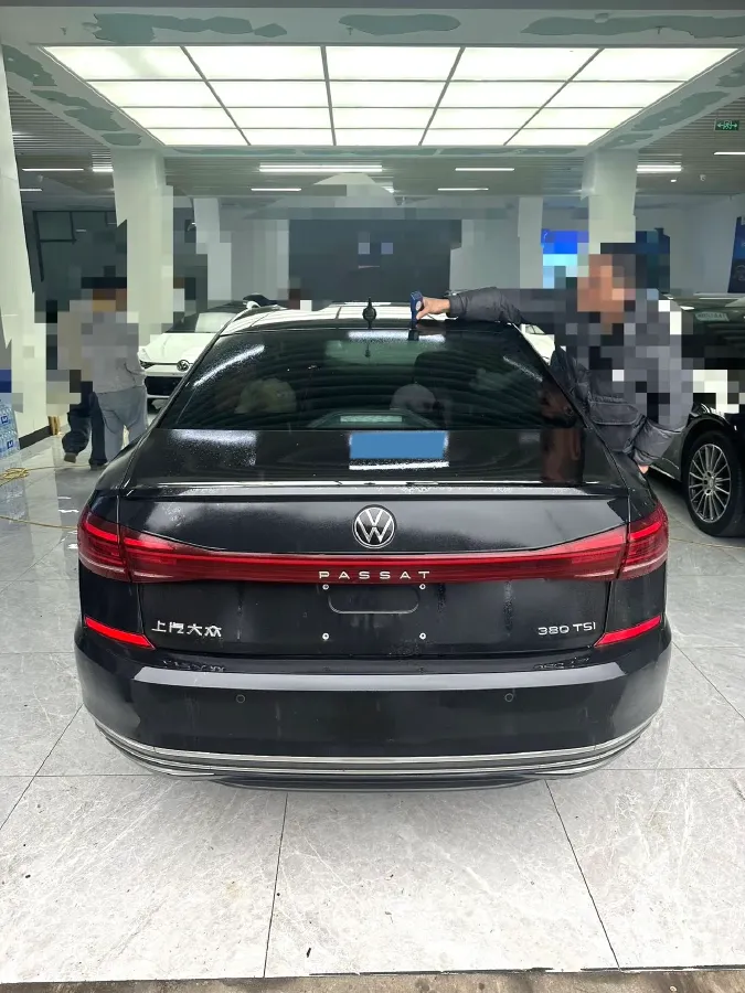 2024 Volkswagen Passat 2.0T 220HP L4 7DCT,autocango,china used car exporter,china ev exporter,chinese used car exporter,chinese used ev exporter