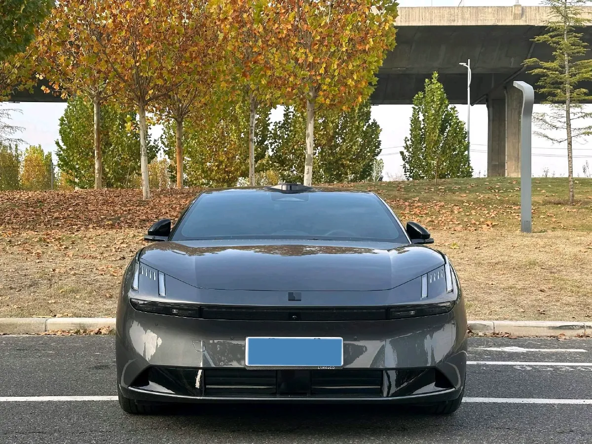 2025 HongQi HS7 2.0T 252HP L4 8AT,autocango,china used car exporter,china ev exporter,chinese used car exporter,chinese used ev exporter