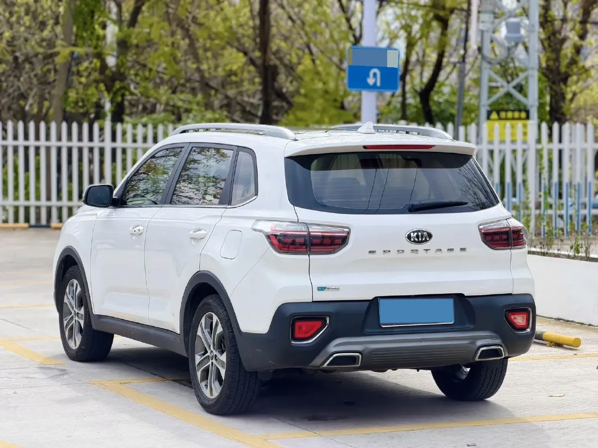 2018 Kia Sportage R 2.0L 160HP L4 6AT,autocango,china used car exporter,china ev exporter,chinese used car exporter,chinese used ev exporter