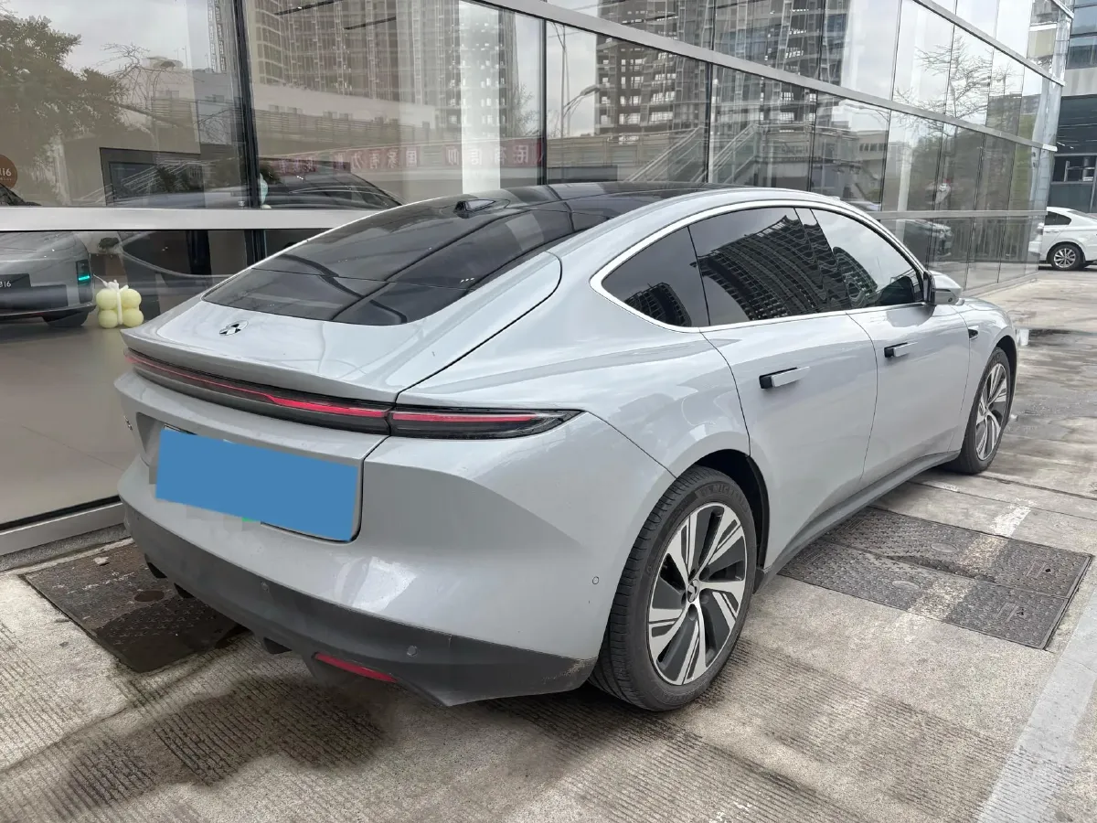 2024 NIO ET5 BEV 75KWH,autocango,china used car exporter,china ev exporter,chinese used car exporter,chinese used ev exporter