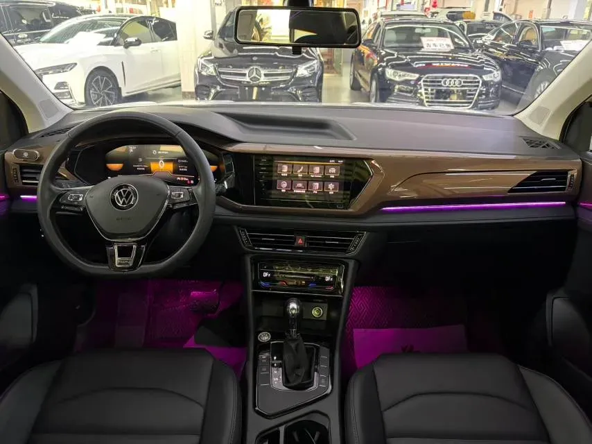 2022 Volkswagen Tharu 1.4T 150HP L4 7DCT,autocango,china used car exporter,china ev exporter,chinese used car exporter,chinese used ev exporter