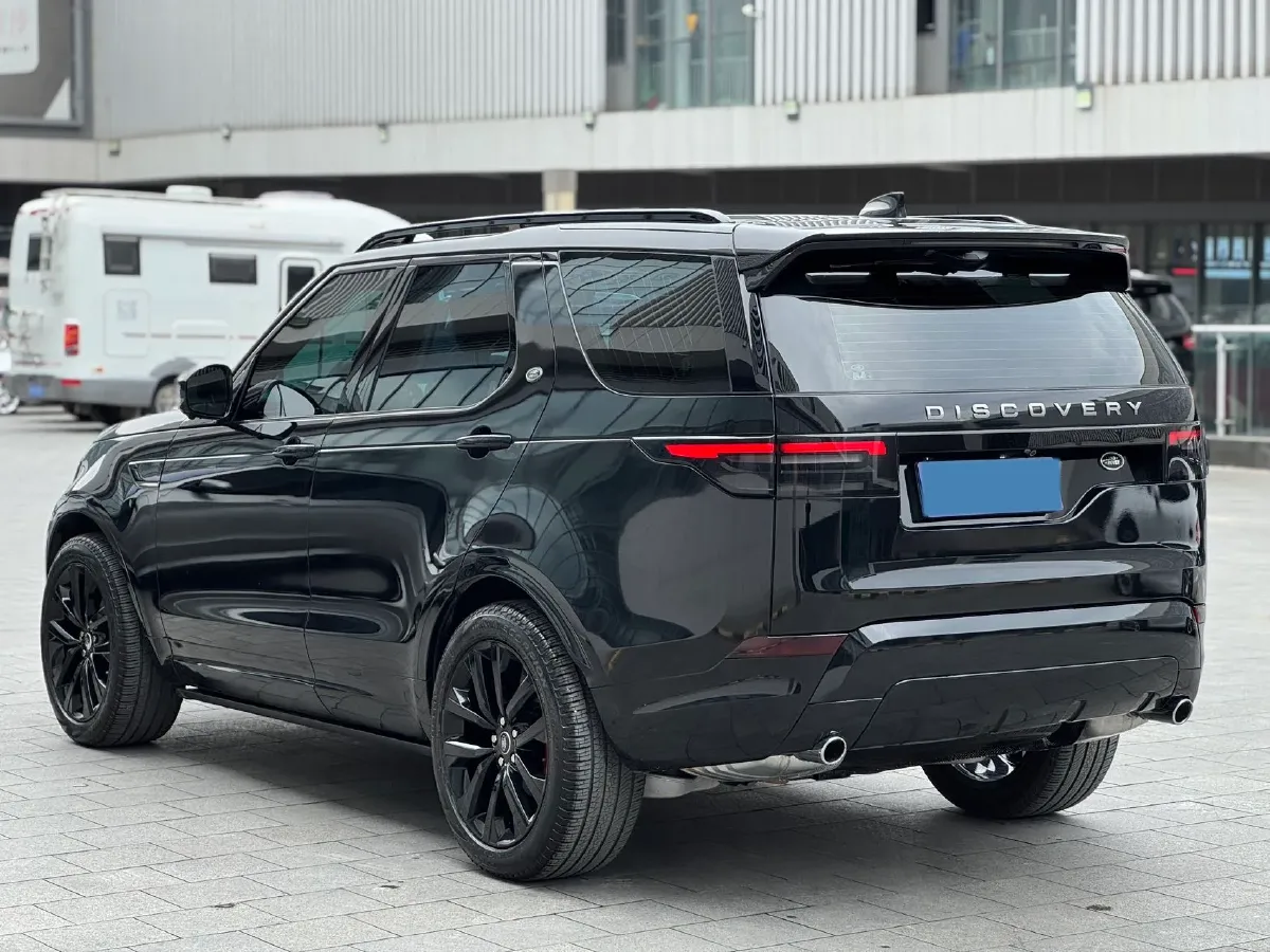 2018 Land Rover Discovery 2.0T 300HP L4 8AT,autocango,china used car exporter,china ev exporter,chinese used car exporter,chinese used ev exporter
