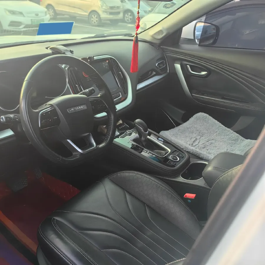 2019 Jetour X70 1.5T 156HP L4 6DCT,autocango,china used car exporter,china ev exporter,chinese used car exporter,chinese used ev exporter