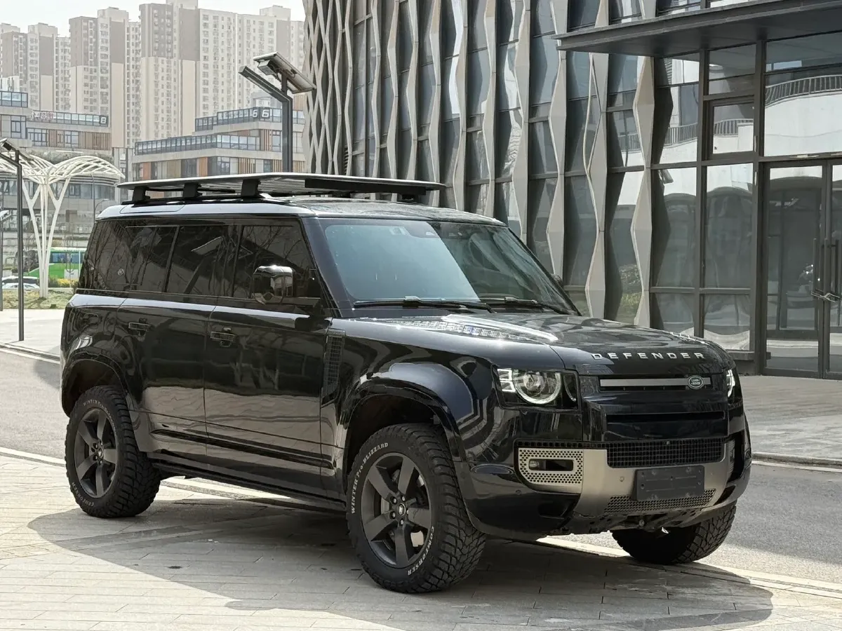 2024 Land Rover Defender 3.0T 400HP L6 8AT,autocango,china used car exporter,china ev exporter,chinese used car exporter,chinese used ev exporter