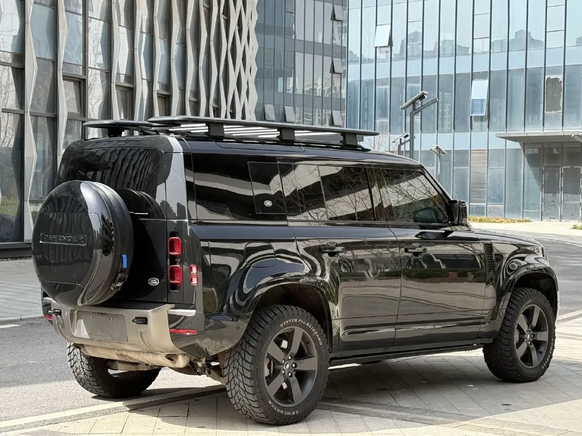 2024 Land Rover Defender 3.0T 400HP L6 8AT,autocango,china used car exporter,china ev exporter,chinese used car exporter,chinese used ev exporter