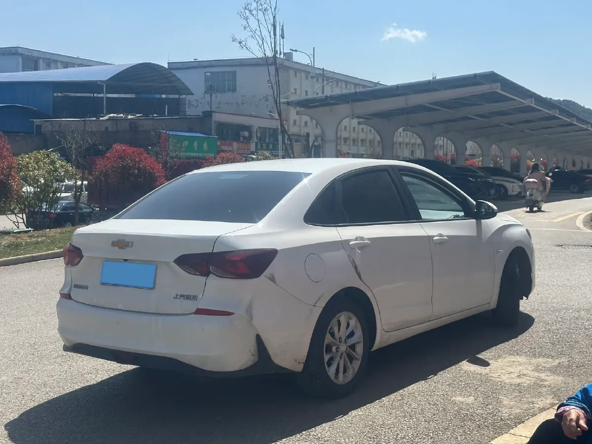 2023 Chevrolet Monza 1.5L 113HP L4 6DCT,autocango,china used car exporter,china ev exporter,chinese used car exporter,chinese used ev exporter