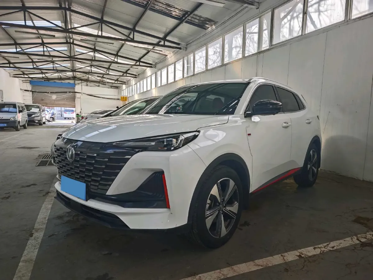2022 ChangAn Oshan X7 Plus 1.5T 188HP L4 7DCT,autocango,china used car exporter,china ev exporter,chinese used car exporter,chinese used ev exporter