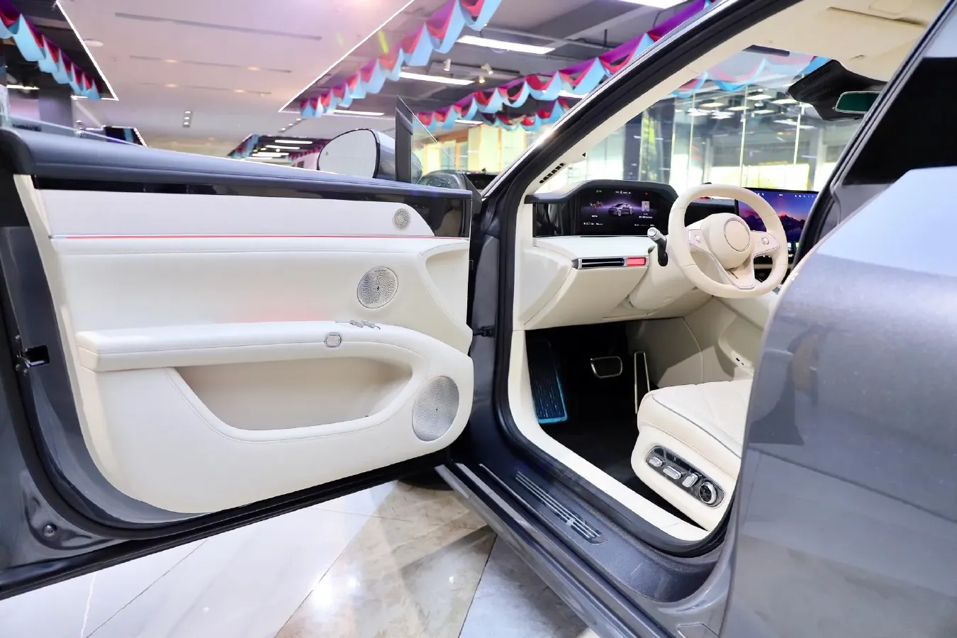 2024 HIMA Stelato S9 BEV 100KWH,autocango,china used car exporter,china ev exporter,chinese used car exporter,chinese used ev exporter