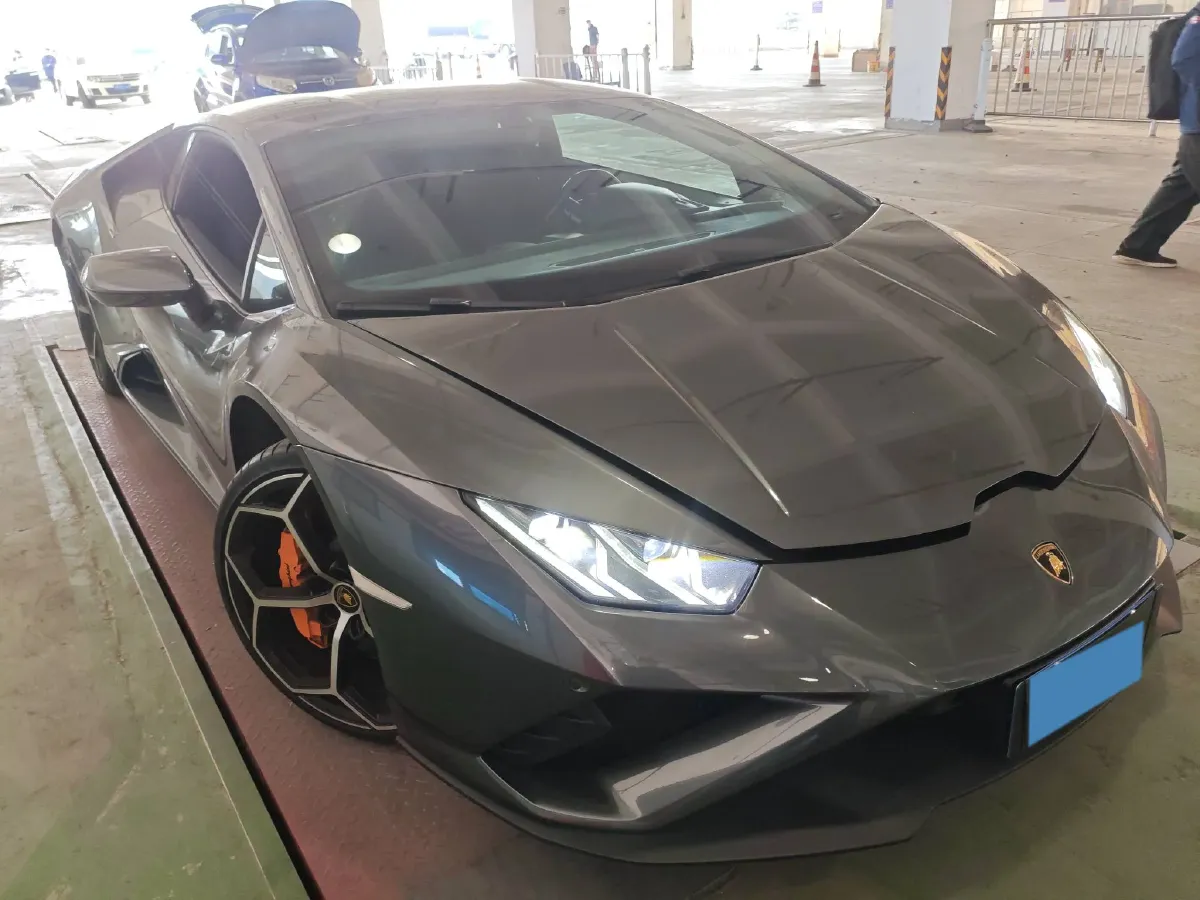 2020 Lamborghini Huracán 5.2L 611HP V10 7DCT,autocango,china used car exporter,china ev exporter,chinese used car exporter,chinese used ev exporter