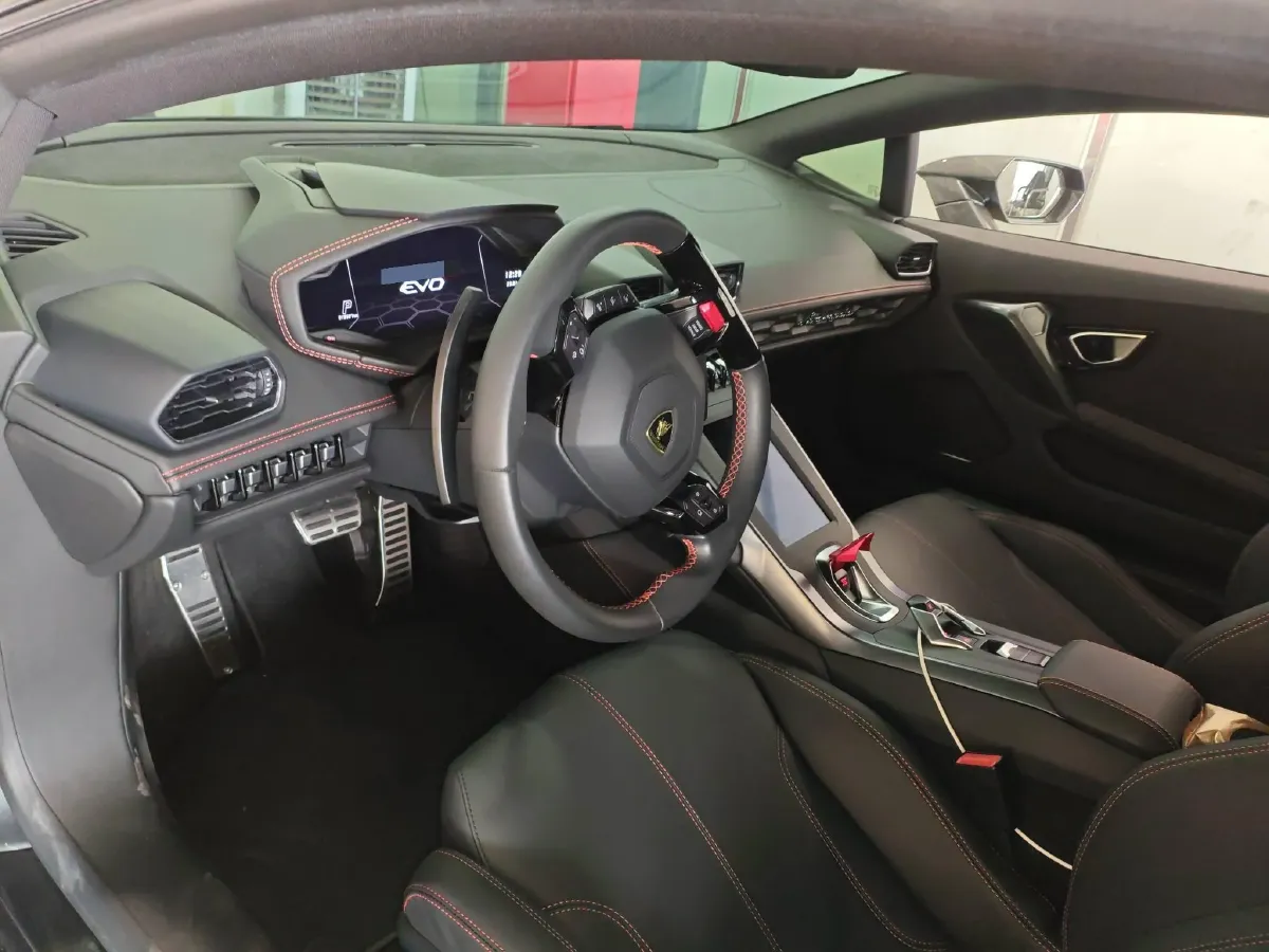 2020 Lamborghini Huracán 5.2L 611HP V10 7DCT,autocango,china used car exporter,china ev exporter,chinese used car exporter,chinese used ev exporter