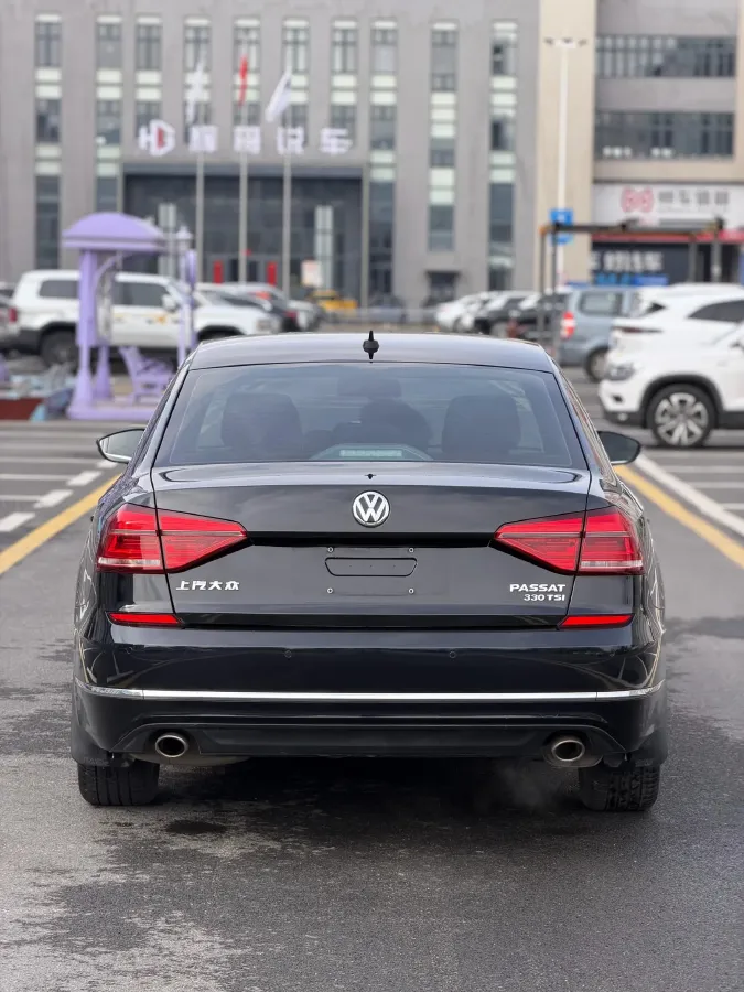 2017 Volkswagen Passat 1.8T 180HP L4 7DCT,autocango,china used car exporter,china ev exporter,chinese used car exporter,chinese used ev exporter