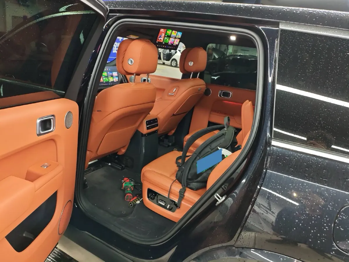 2022 Li L9 Range Extended 154HP REEV 42.6KWH,autocango,china used car exporter,china ev exporter,chinese used car exporter,chinese used ev exporter