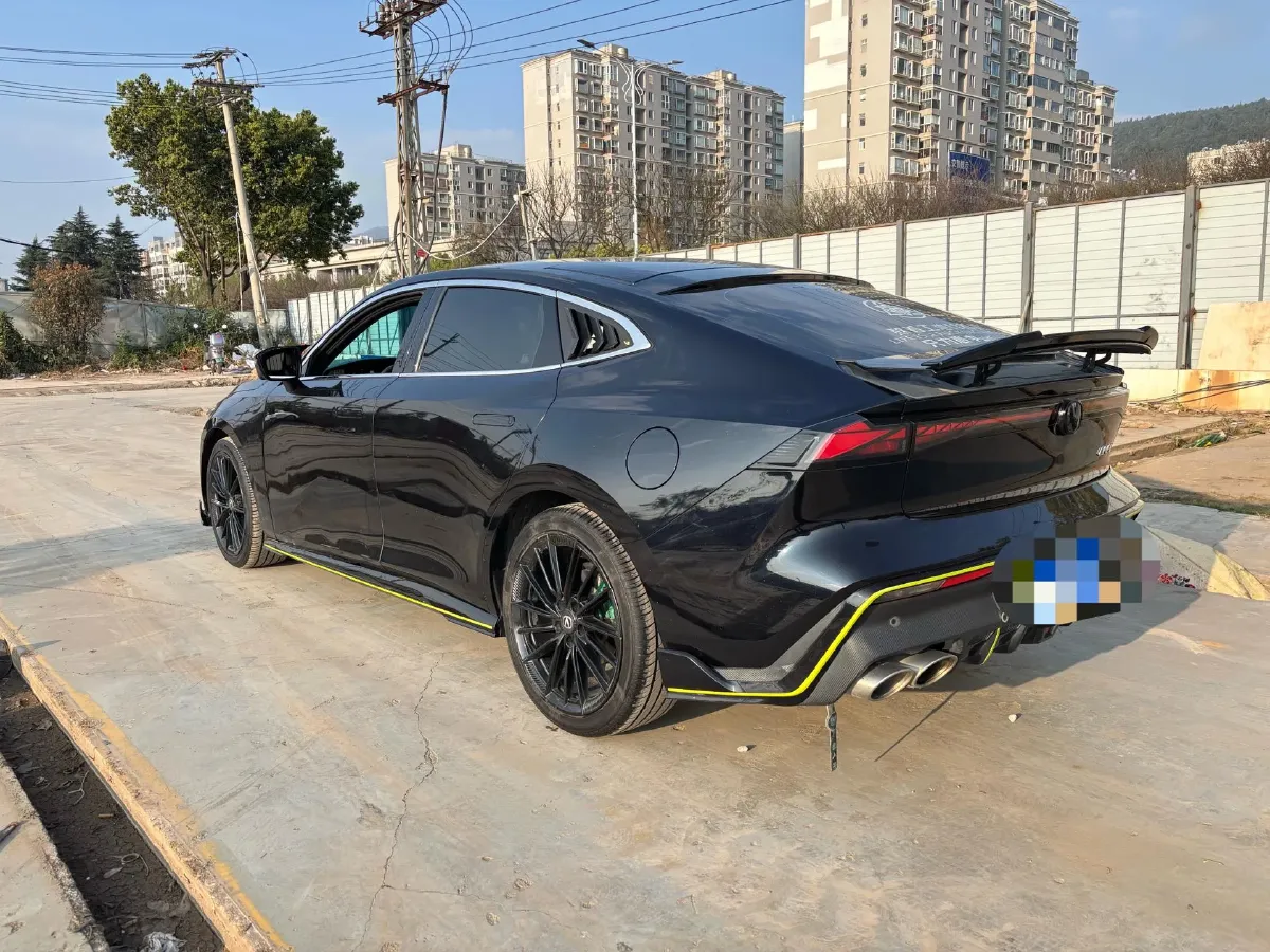 2022 ChangAn UNI-V 1.5T 188HP L4 7DCT,autocango,china used car exporter,china ev exporter,chinese used car exporter,chinese used ev exporter