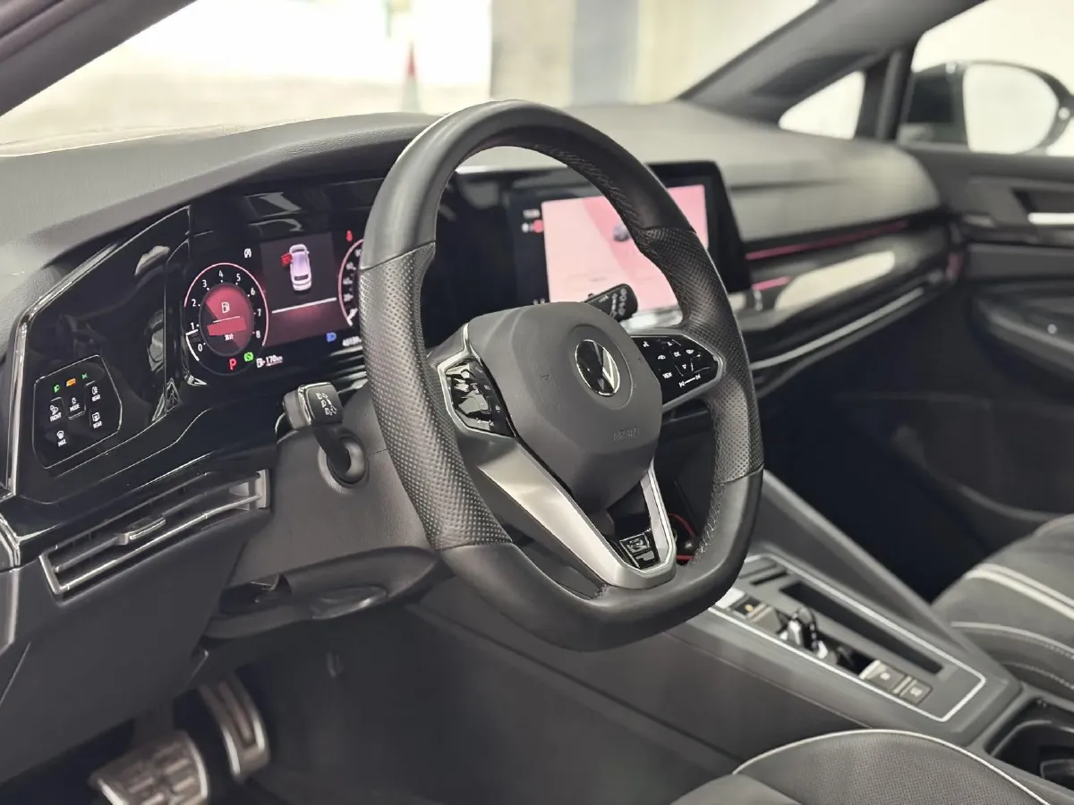 2023 Volkswagen Golf 1.4T 150HP L4 7DCT,autocango,china used car exporter,china ev exporter,chinese used car exporter,chinese used ev exporter