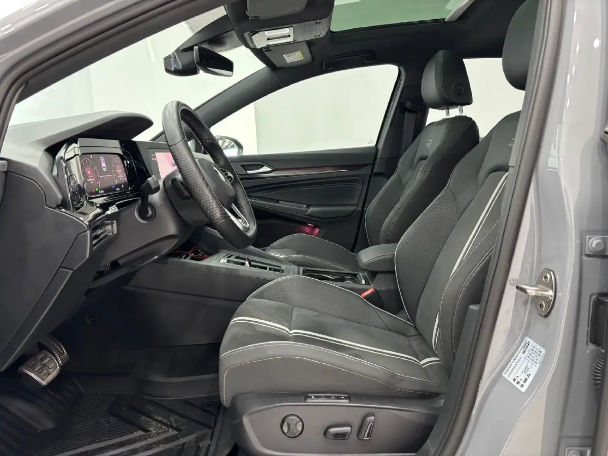 2023 Volkswagen Golf 1.4T 150HP L4 7DCT,autocango,china used car exporter,china ev exporter,chinese used car exporter,chinese used ev exporter