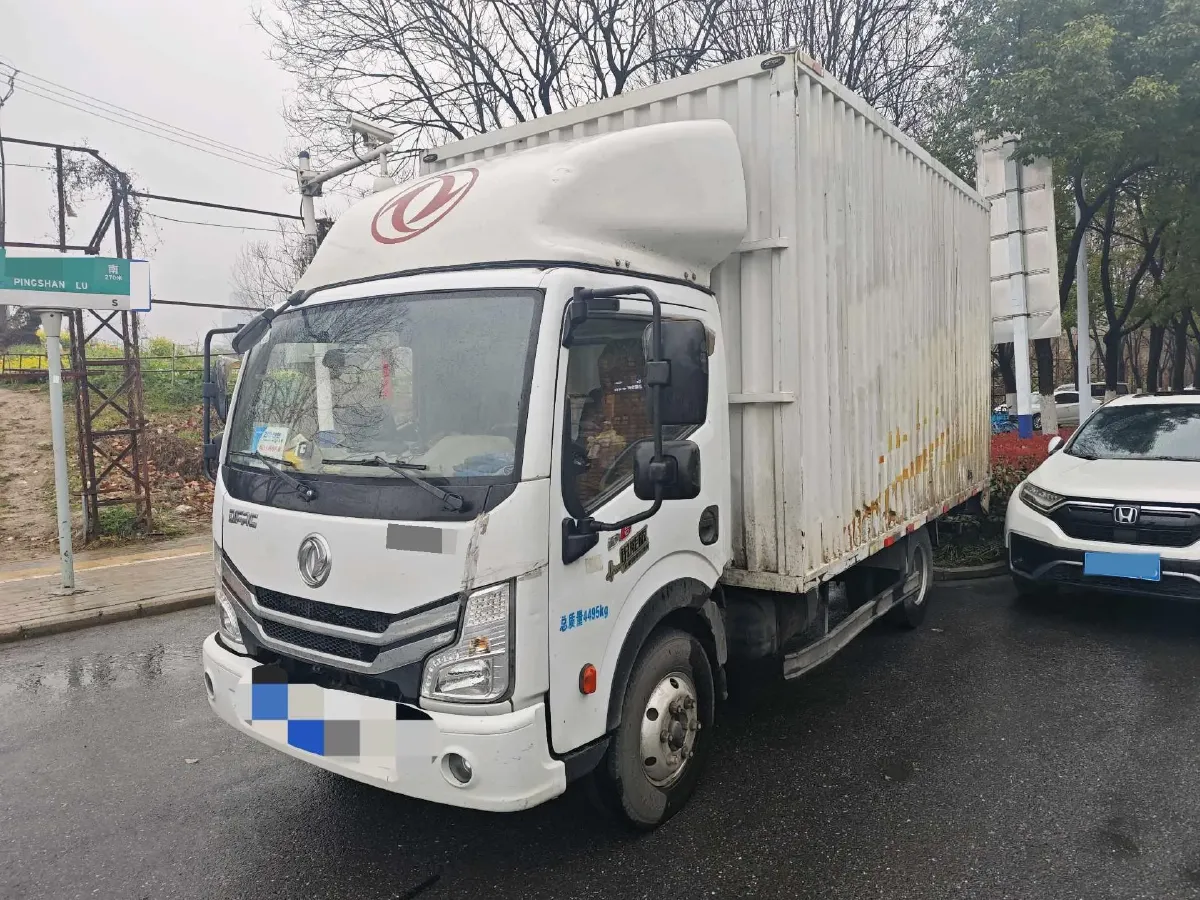 2021 Chery Tiggo 8 1.5T 156HP L4 6MT,autocango,china used car exporter,china ev exporter,chinese used car exporter,chinese used ev exporter