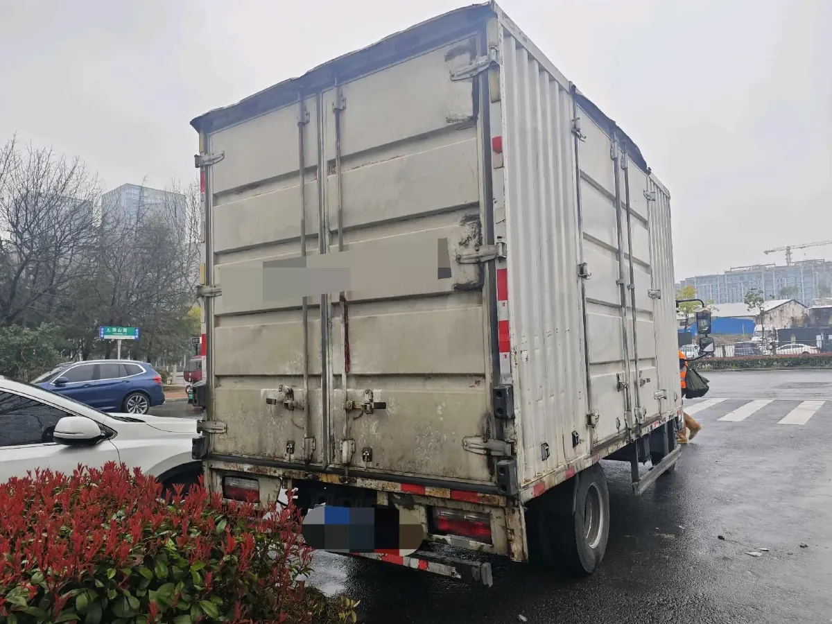 2021 Chery Tiggo 8 1.5T 156HP L4 6MT,autocango,china used car exporter,china ev exporter,chinese used car exporter,chinese used ev exporter