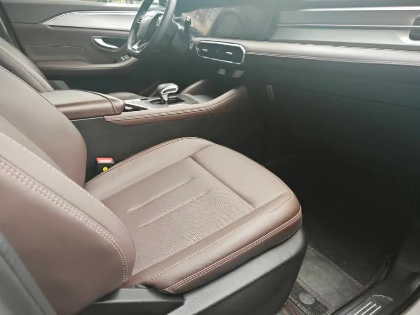 2023 Jetour X90 Plus 1.6T 197HP L4 7DCT,autocango,china used car exporter,china ev exporter,chinese used car exporter,chinese used ev exporter