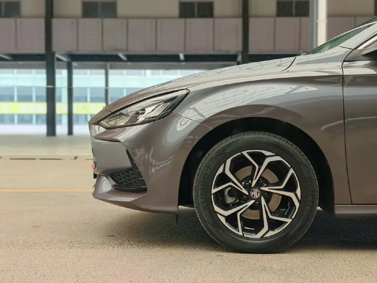 2023 MG 5 1.5L 129HP L4 CVT,autocango,china used car exporter,china ev exporter,chinese used car exporter,chinese used ev exporter