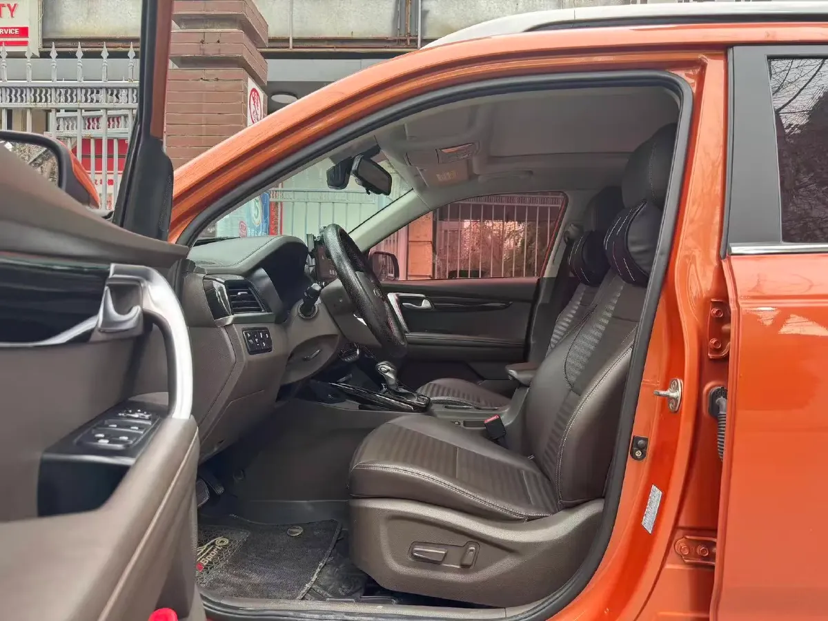 2018 Kia Sportage R 2.0L 160HP L4 6AT,autocango,china used car exporter,china ev exporter,chinese used car exporter,chinese used ev exporter