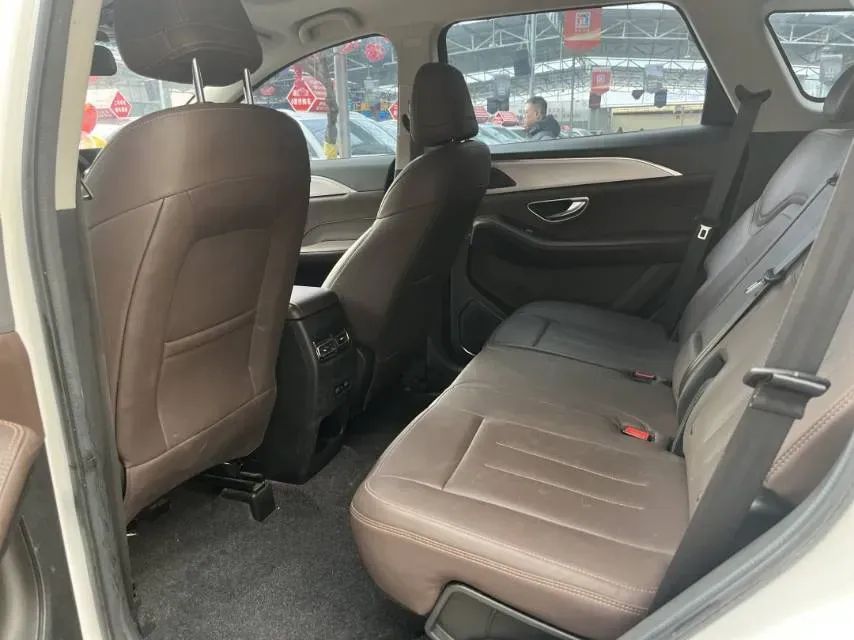 2023 Jetour X90 Plus 1.6T 197HP L4 7DCT,autocango,china used car exporter,china ev exporter,chinese used car exporter,chinese used ev exporter