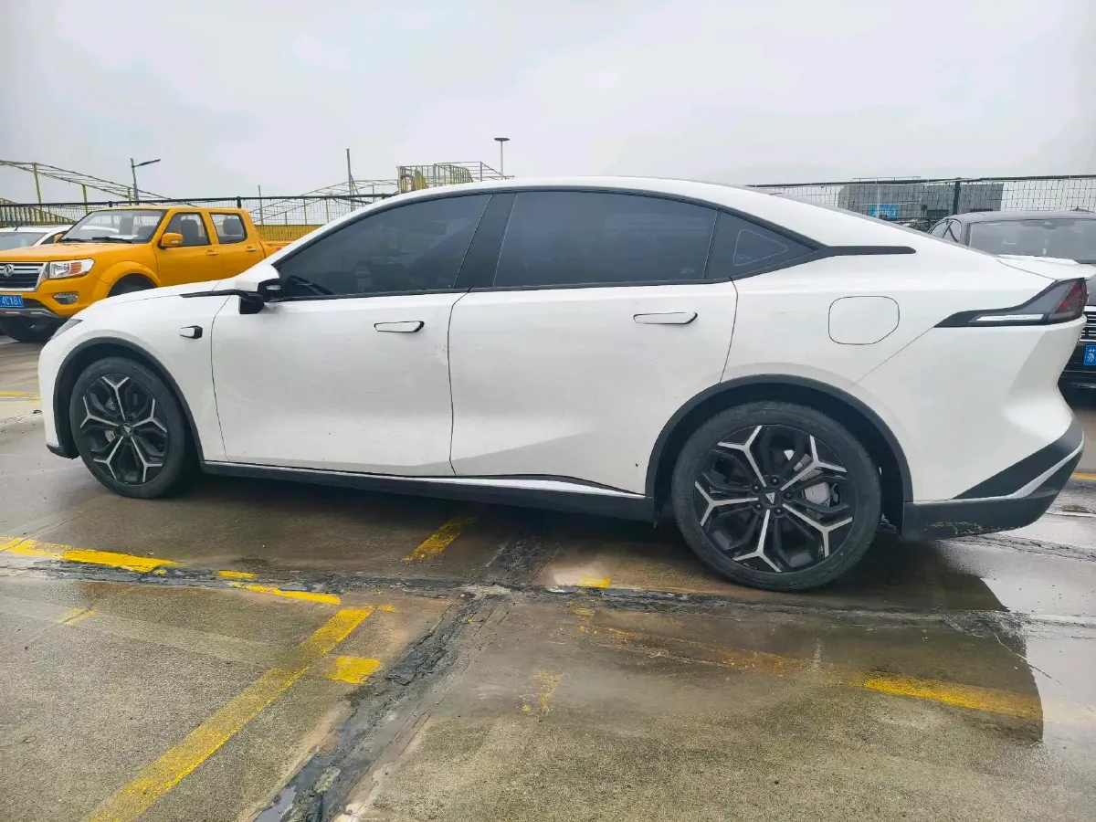 2023 Deepal SL03 1.5L 95HP L4 REEV 28.39KWH,autocango,china used car exporter,china ev exporter,chinese used car exporter,chinese used ev exporter