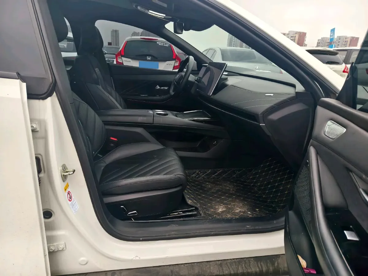 2023 Deepal SL03 1.5L 95HP L4 REEV 28.39KWH,autocango,china used car exporter,china ev exporter,chinese used car exporter,chinese used ev exporter