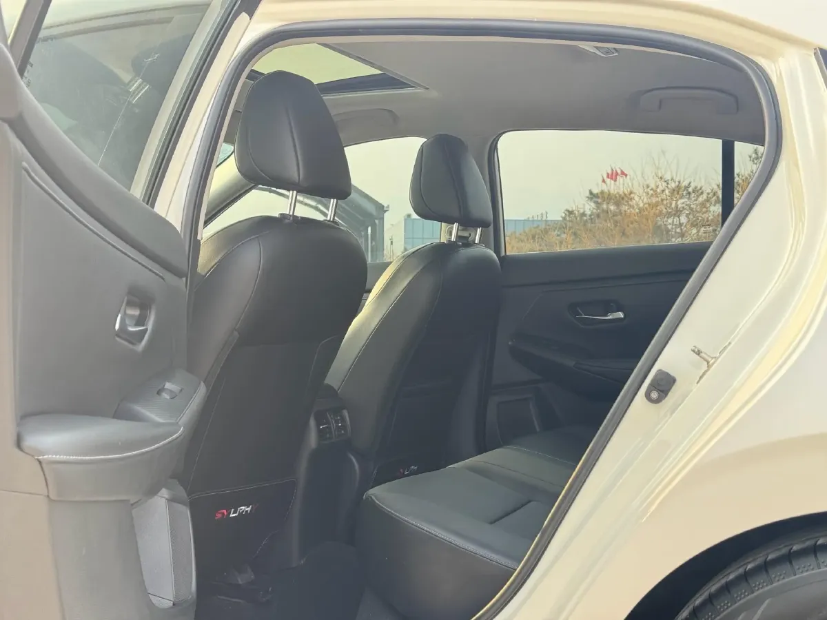 2020 Nissan Sylphy 1.6L 139HP L4 CVT,autocango,china used car exporter,china ev exporter,chinese used car exporter,chinese used ev exporter