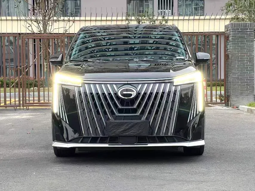 2024 GAC Trumpchi M8 2.0T 252HP L4 8AT,autocango,china used car exporter,china ev exporter,chinese used car exporter,chinese used ev exporter