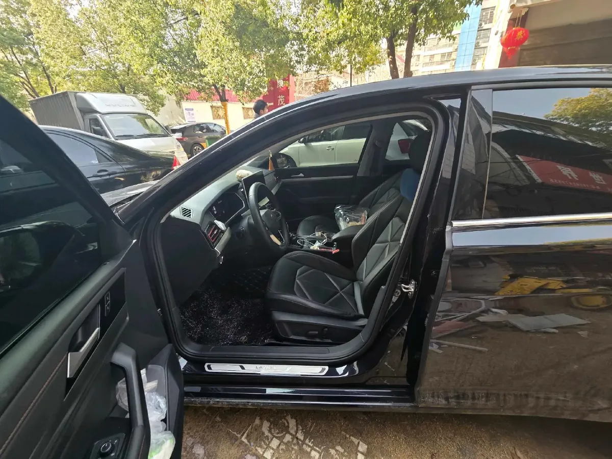 2024 Volkswagen Lavida 1.5T 160HP L4 7DCT,autocango,china used car exporter,china ev exporter,chinese used car exporter,chinese used ev exporter